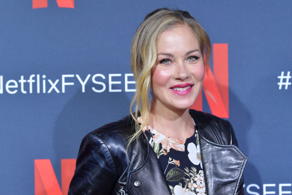 Christina Applegate Dead to Me