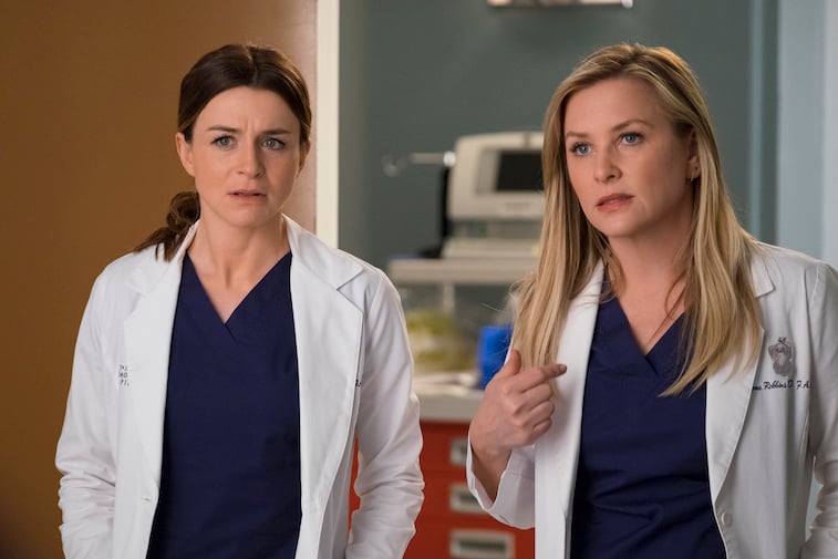 Caterina Scorsone and Jessica Capshaw