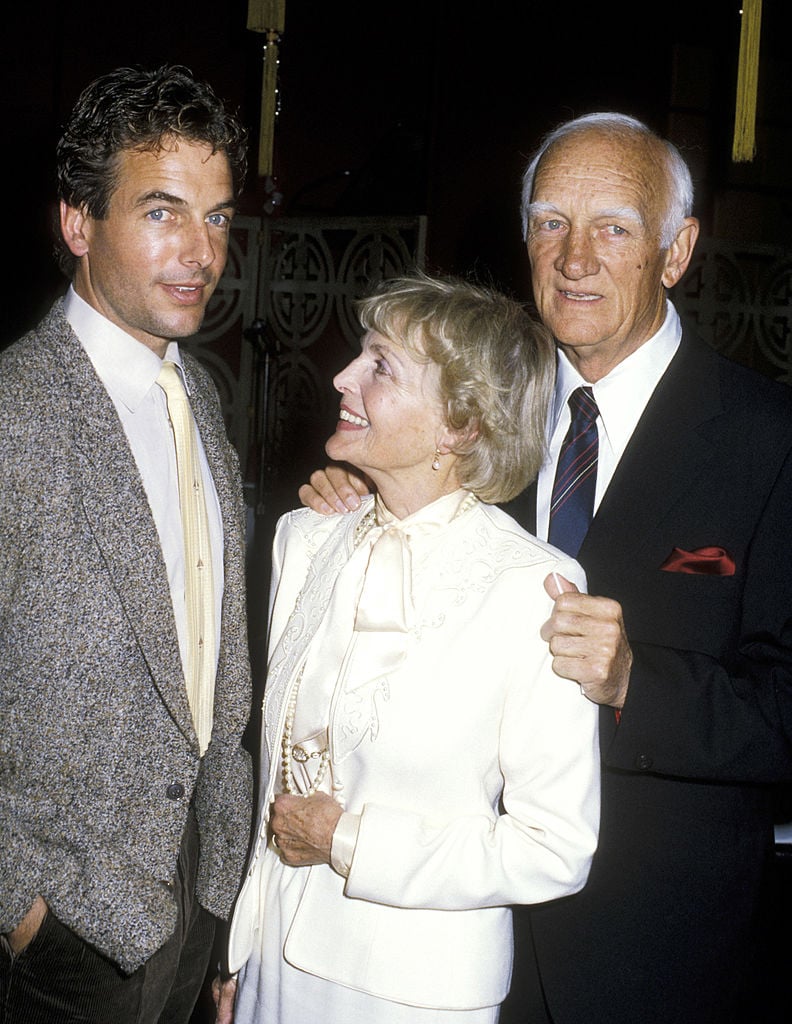 Mark Harmon, Elyse Knox and Thomas Harmon in 1986 | Ron Galella/Ron Galella Collection via Getty Images