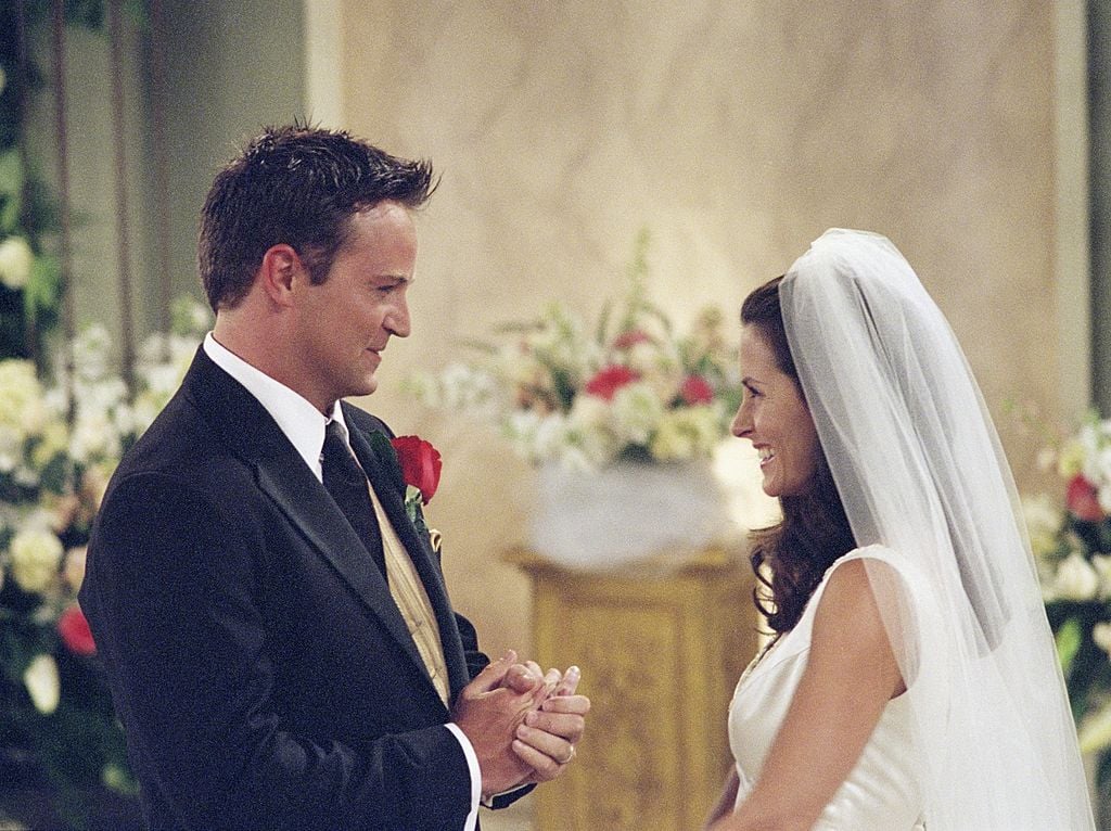 Matthew Perry as Chandler Bing, Courteney Cox as Monica Geller-Bing