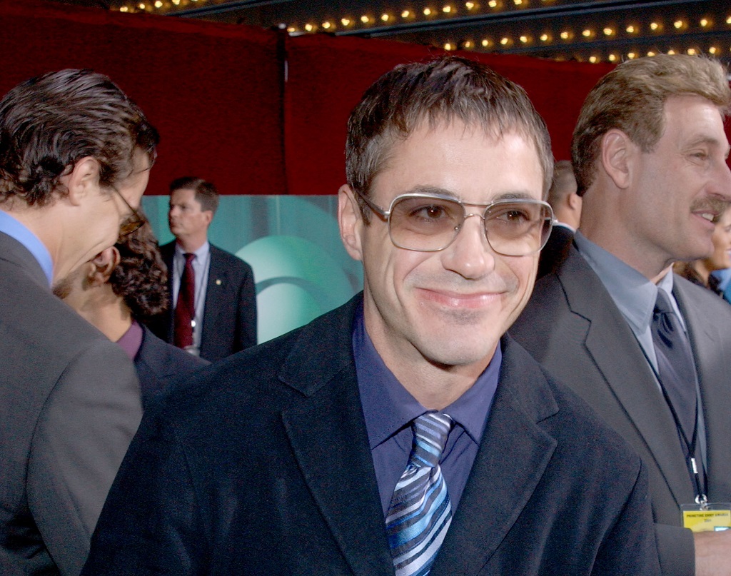 Robert Downey Jr. at the 53rd Primetime Emmy Awards on November 4, 2001