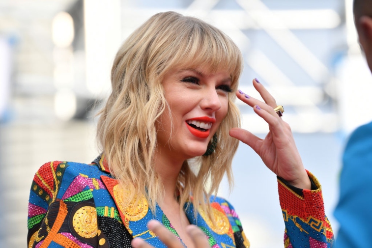Taylor Swift Cancels Australia Show At Controversial