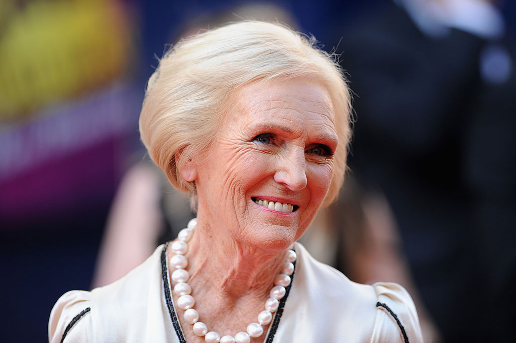 Mary Berry’s Disturbing Habit During Breaks on ‘The Great British Baking Show’