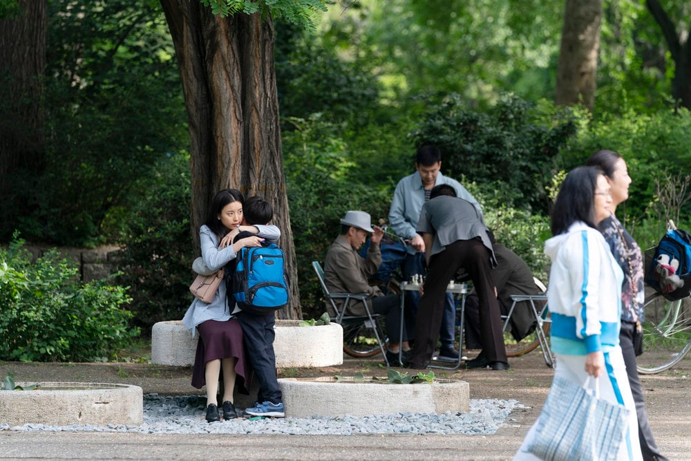 Hyo-Joo Han in Treadstone
