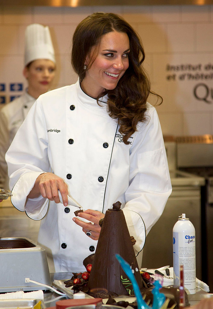 Kate Middleton at cooking workshop in 2011