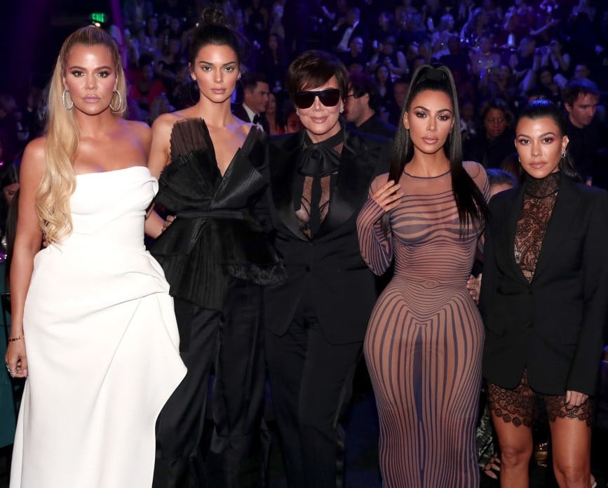 (L-R): Khloe Kardashian, Kendall Jenner, Kris Jenner, Kim Kardashian, and Kourtney Kardashian