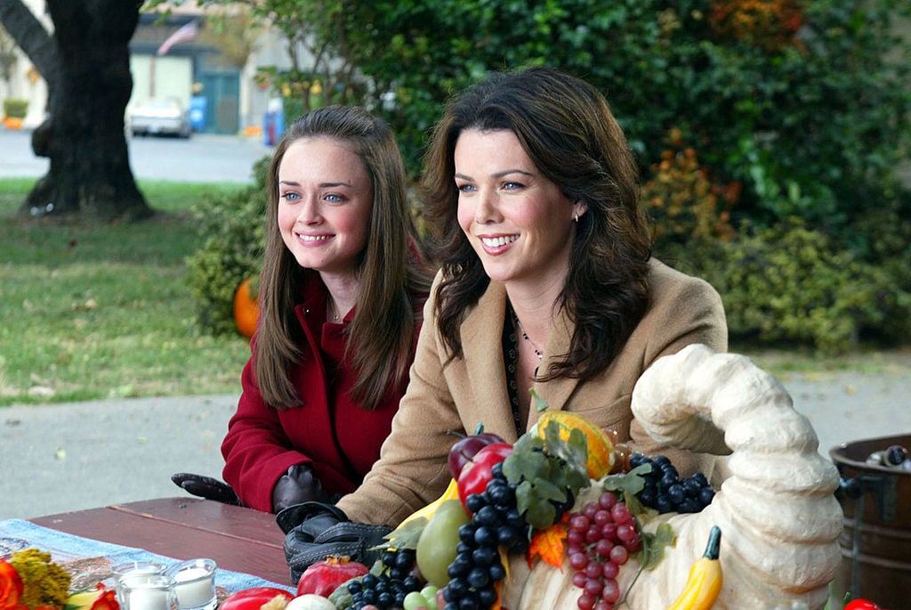 Alexis Bledel as Rory Gilmore, Lauren Graham as Lorelai Gilmore.