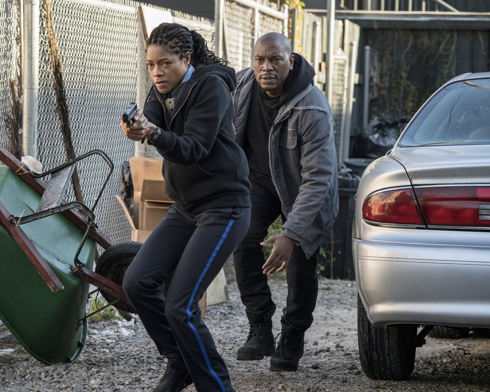 Naomie Harris and Tyrese in Black and Blue