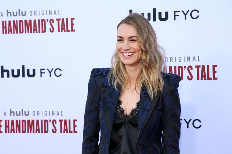 Yvonne Strahovski