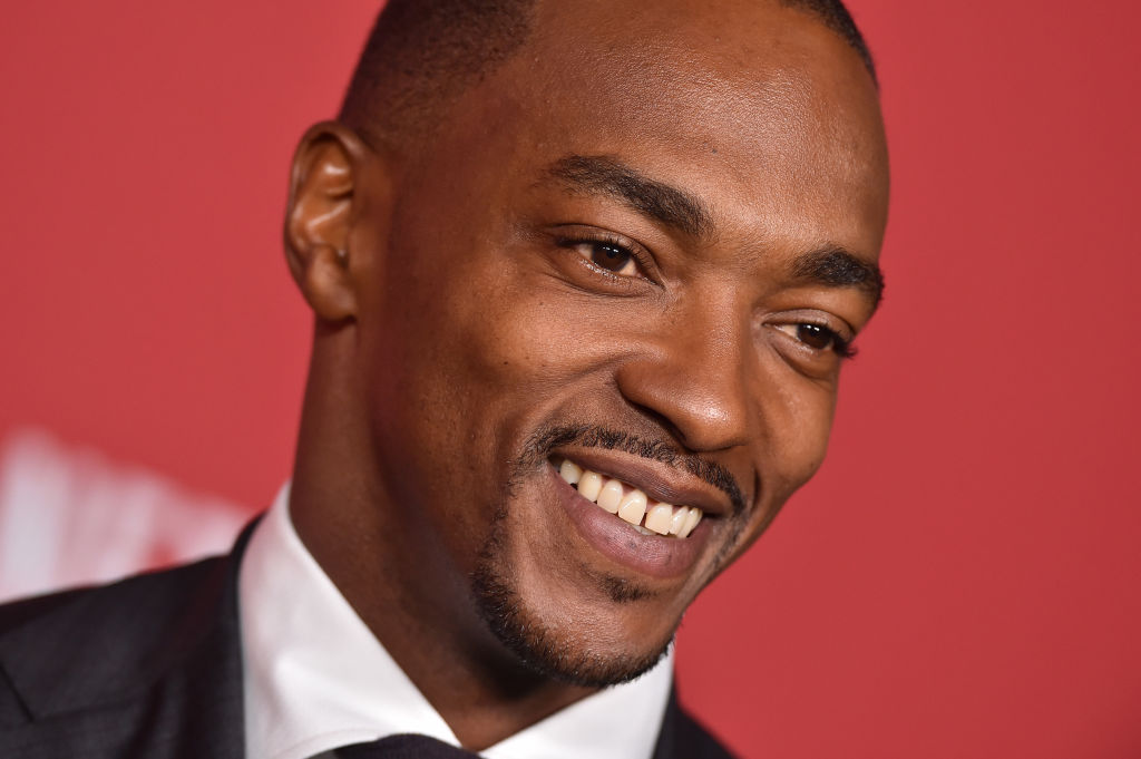 Anthony Mackie arrives at SAG-AFTRA Foundation Patron of the Artists Awards 2017.