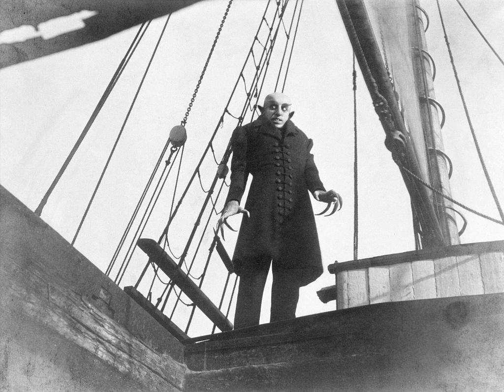 Count orlock on boat in Nosferatu