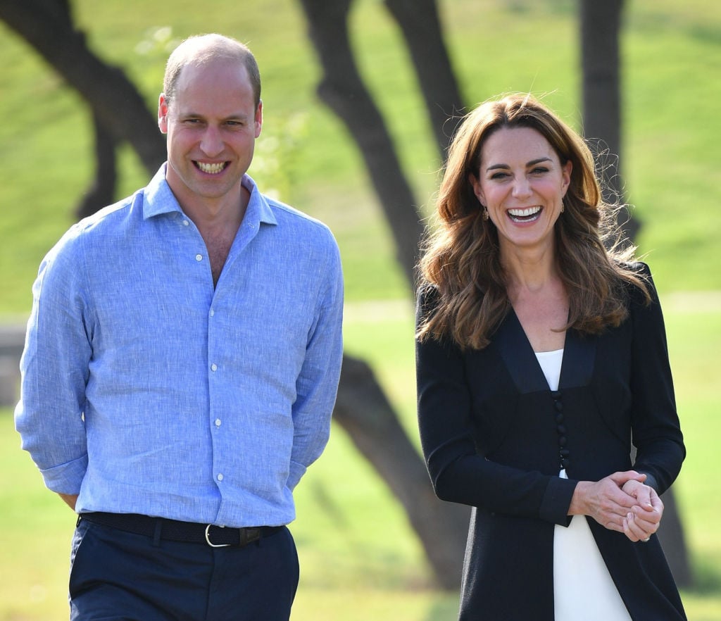 Prince William and Kate Middleton visit Pakistan's Army Canine Centre.