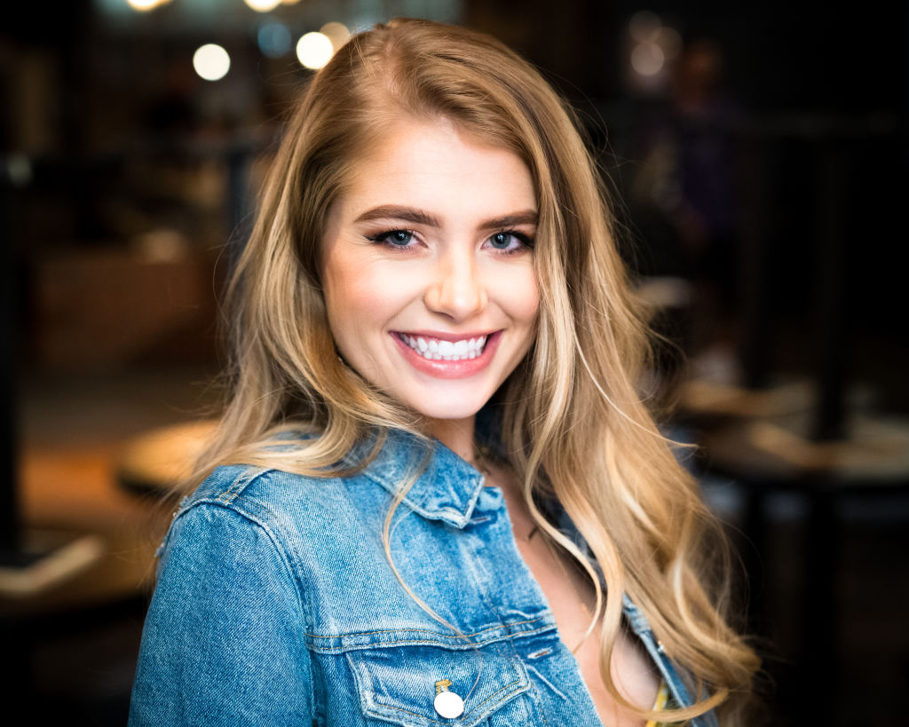 Demi Burnett