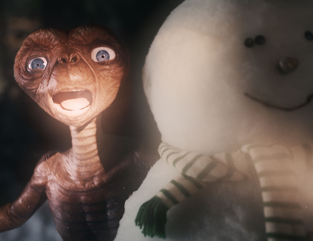 E.T. Holiday Reunion