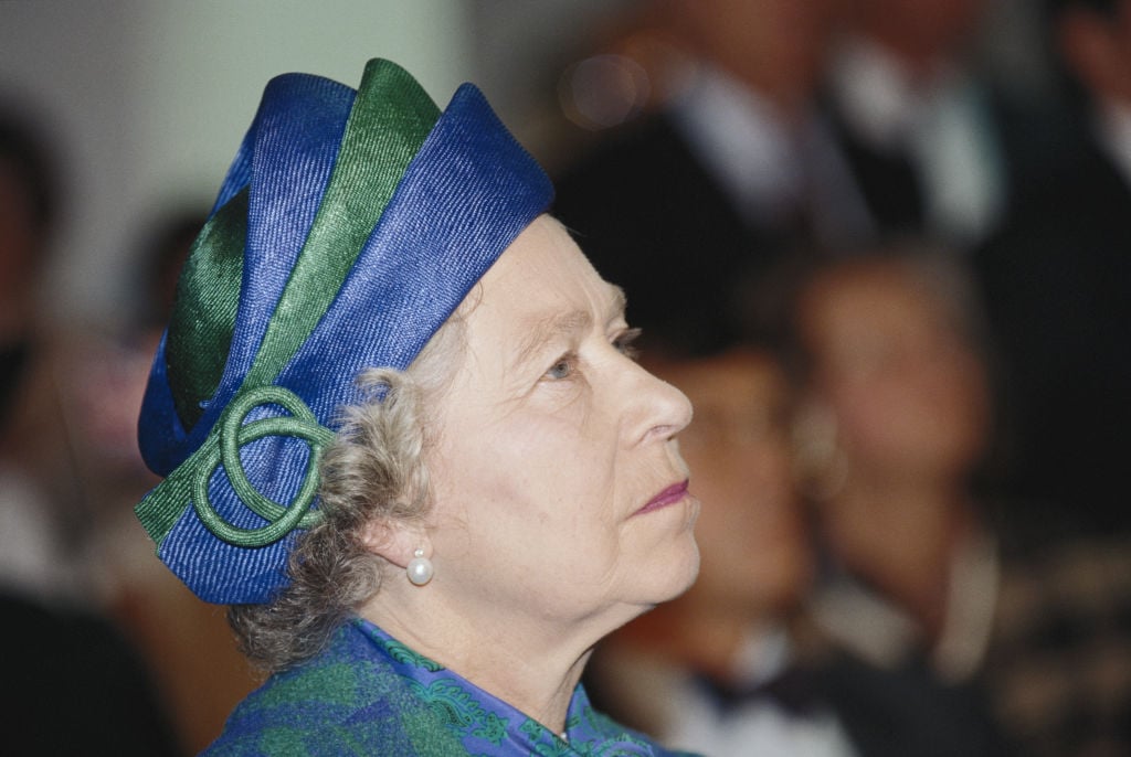Queen Elizabeth 1992