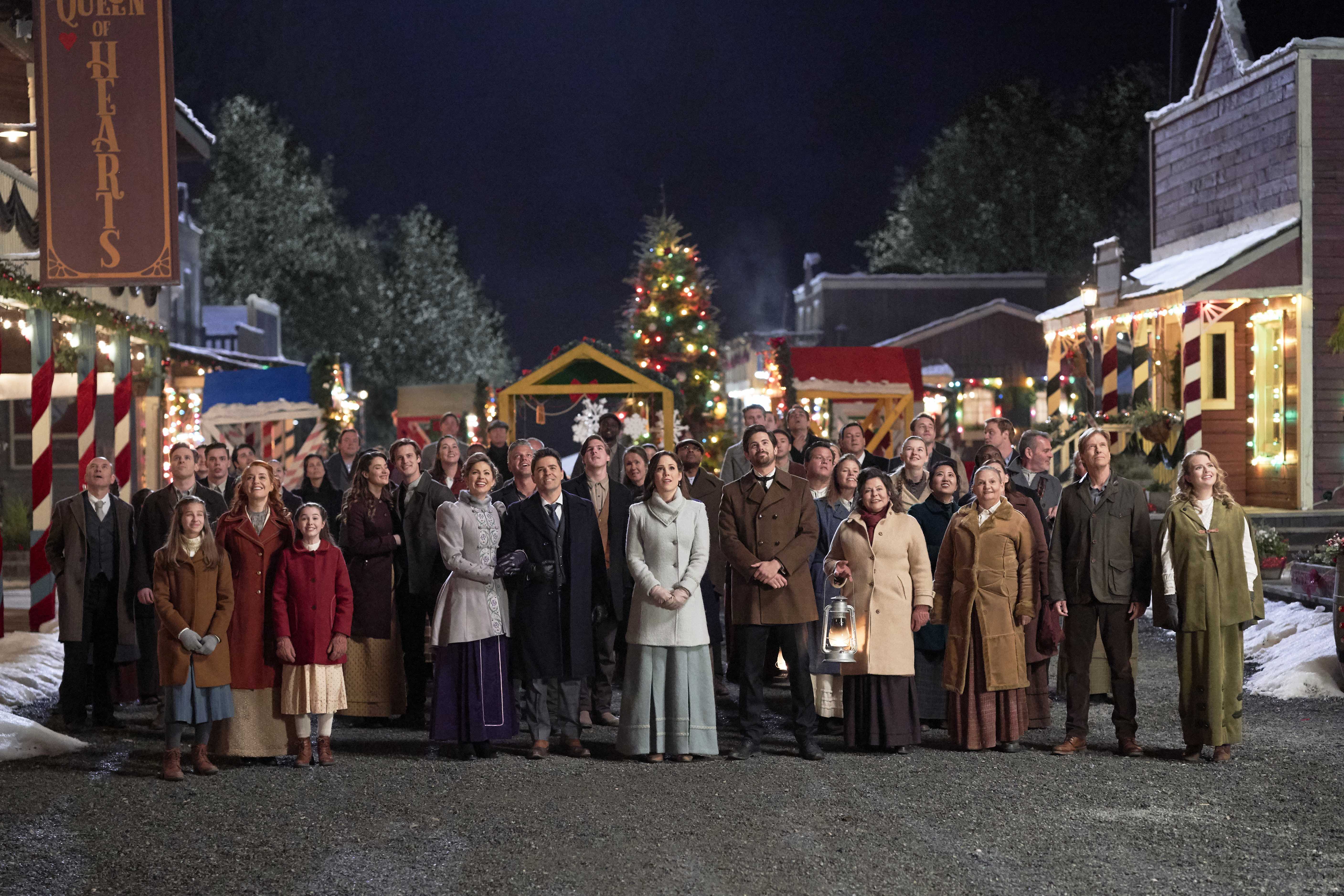 How to Watch Every 'When Calls the Heart' Christmas Movie This Dec. 25