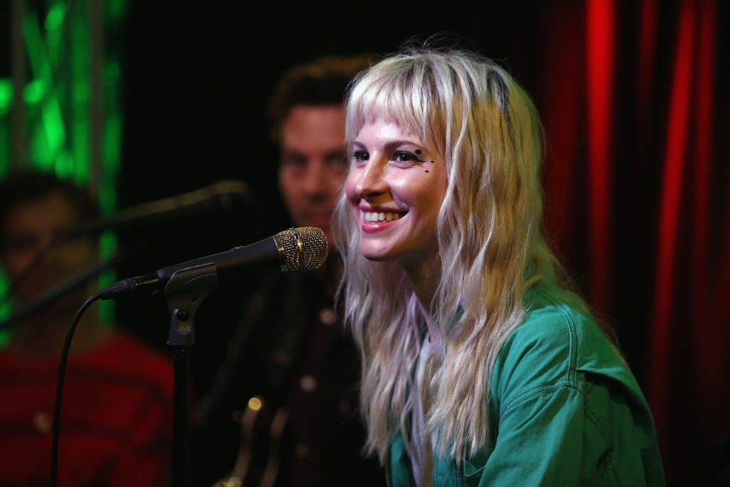 Hayley Williams of Paramore performs at Radio 104.5 Performance Theater October 9, 2017.