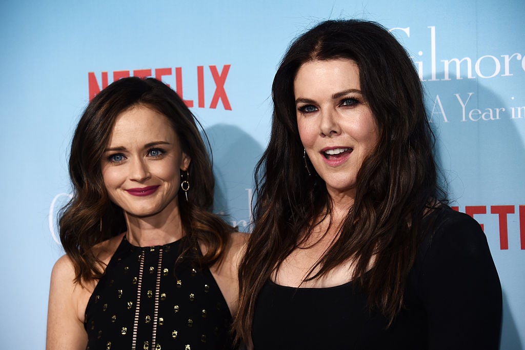Alexis Bledel (L) and Lauren Graham arrive at the premiere of Netflix's "Gilmore Girls: A Year In The Life" at the Regency Bruin Theatre on November 18, 2016 in Los Angeles, California.