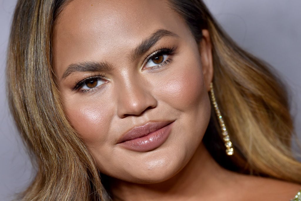 Chrissy Teigen at the 2019 Baby2Baby Gala on Nov. 9, 2019