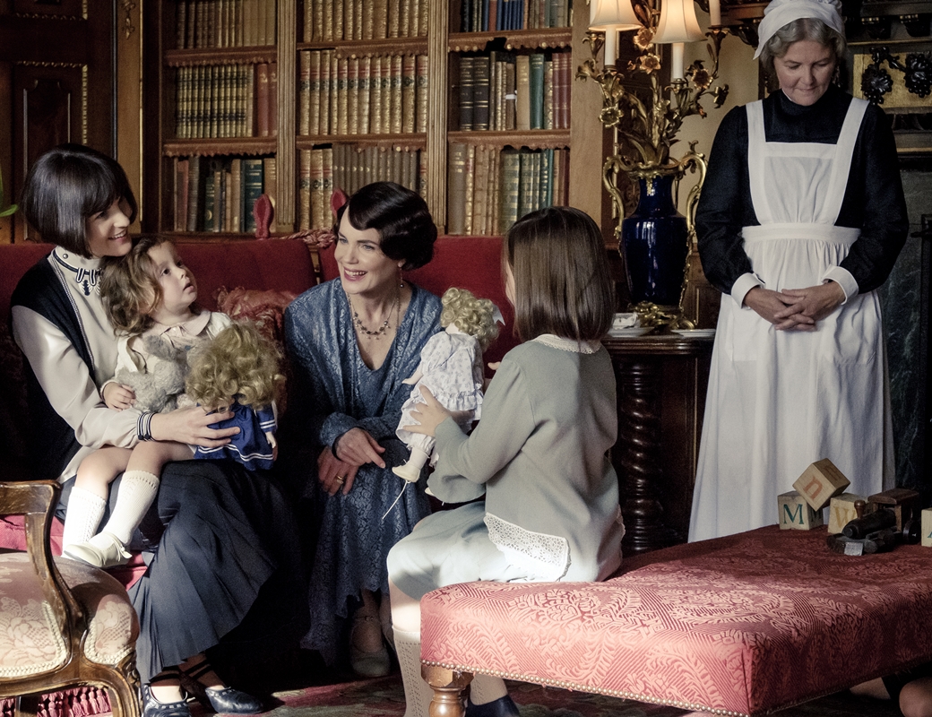 Michelle Dockery and Elizabeth McGovern