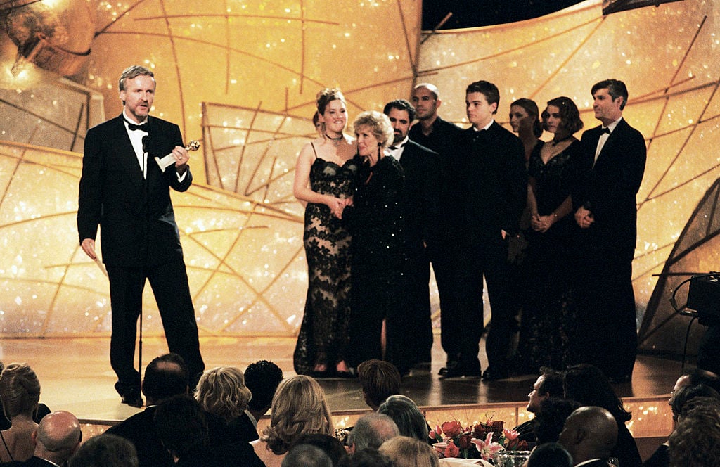 James Cameron and the cast of 'Titanic' at the 1998 Golden Globe Awards