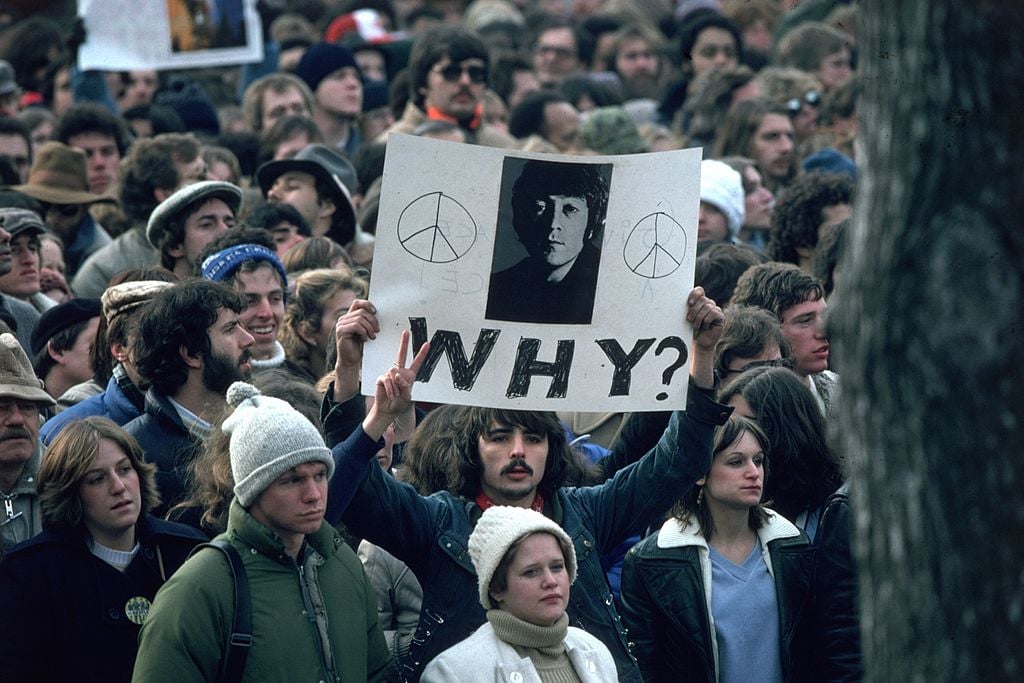 Vigil for John Lennon outside the Dakota building in New York City, December 1980