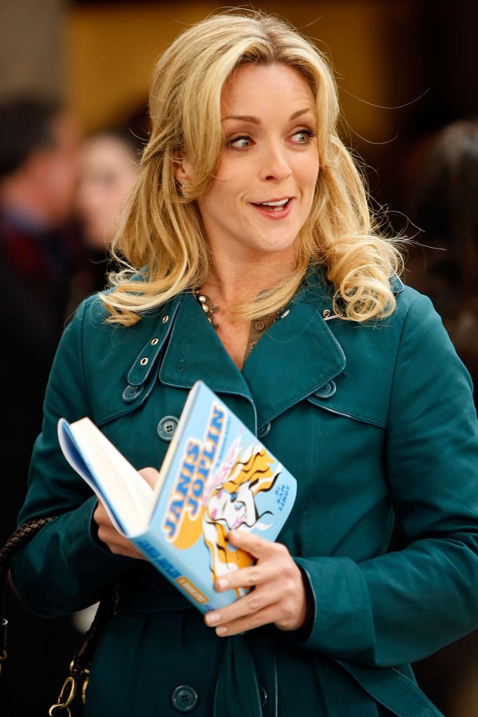 Jane Krakowski on set of 30 Rock