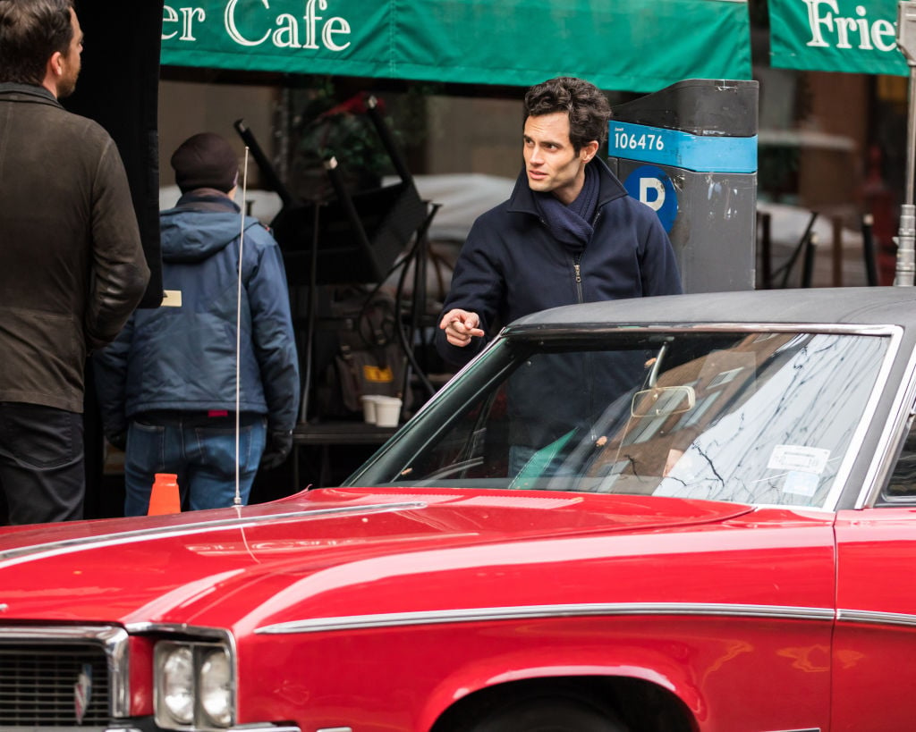 Penn Badgley is seen filming 'You'