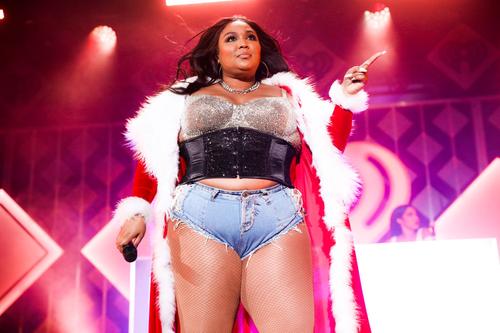 Lizzo 102.7 KIIS FM Jingle Ball – SHOW