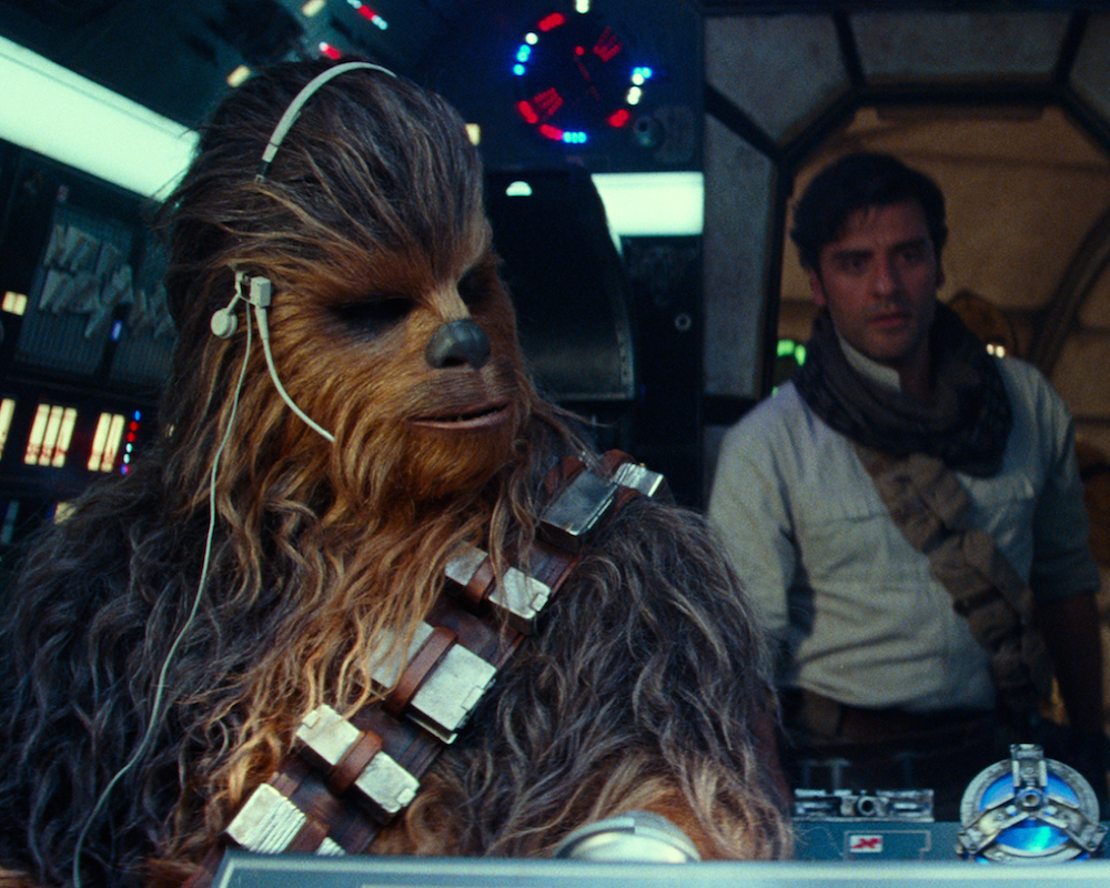 Oscar Isaac and Chewbacca