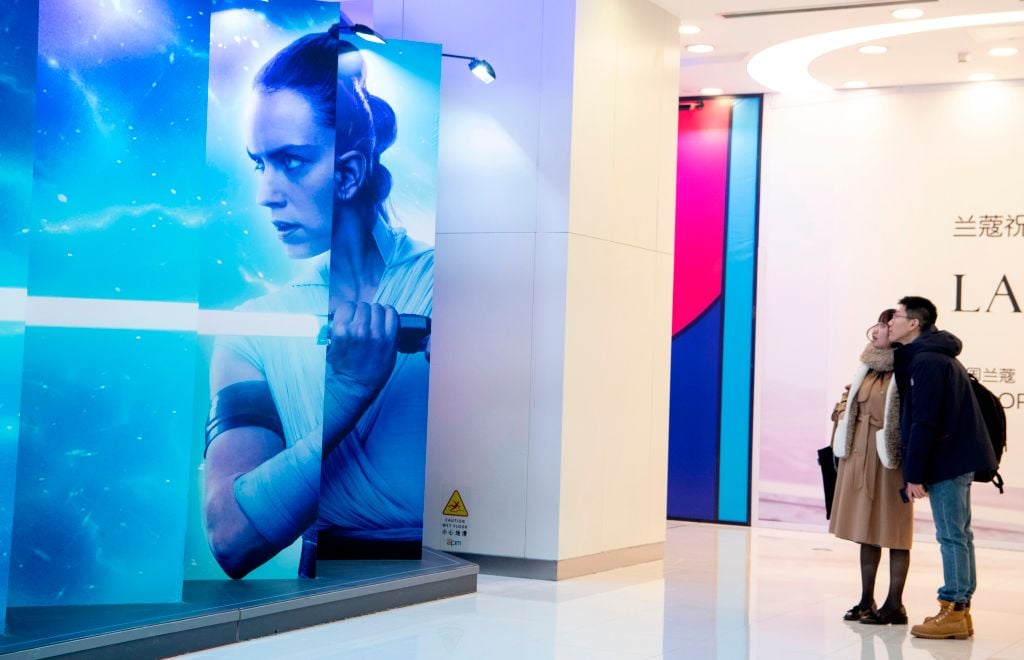 Promotional photo for 'The Rise of Skywalker' at a mall in Beijing.