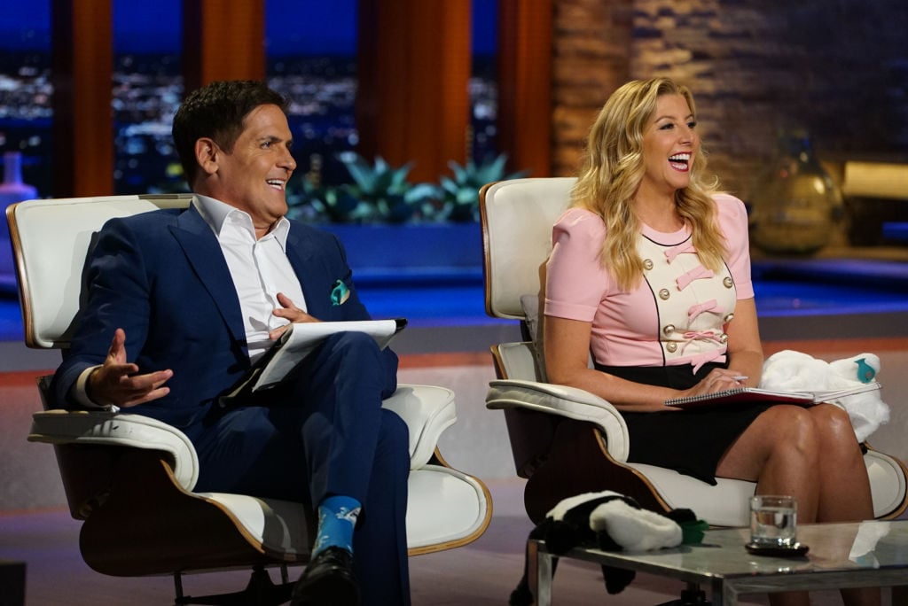 Guest 'Shark' and Spanx Founder Sara Blakely Says This Question Helped Her  Become a Success