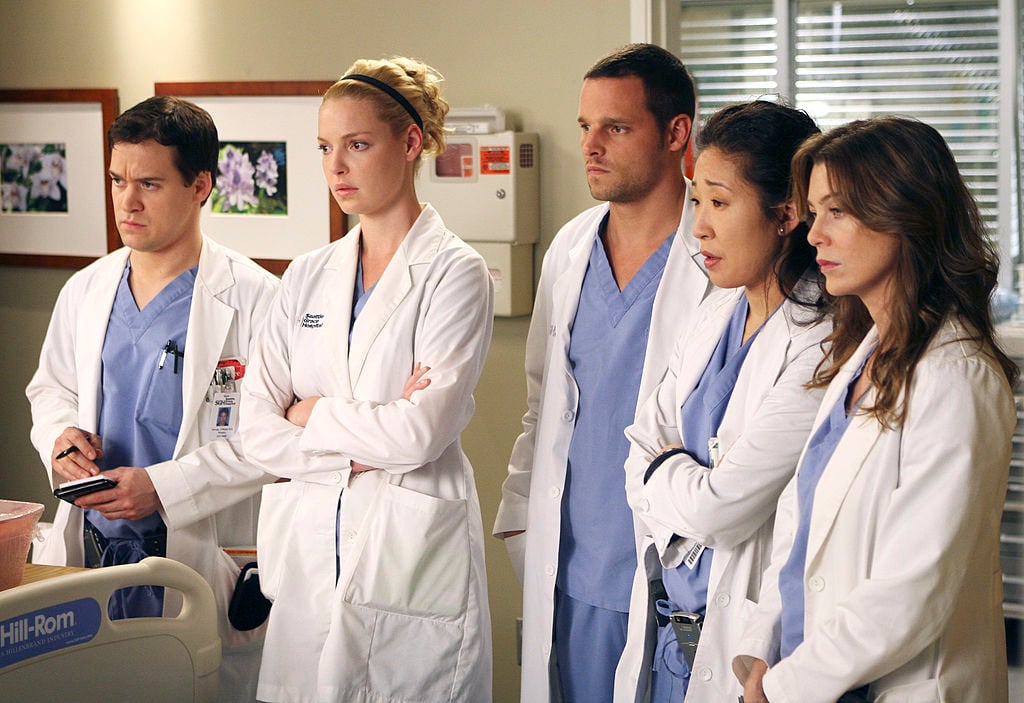 T.R. Knight, Katherine Heigl, Justin Chambers, Sandra Oh, and Ellen Pompeo as George O'Malley, Izzie Stevens, Alex Karev, Cristina Yang, and Meredith Grey on 'Grey's Anatomy'