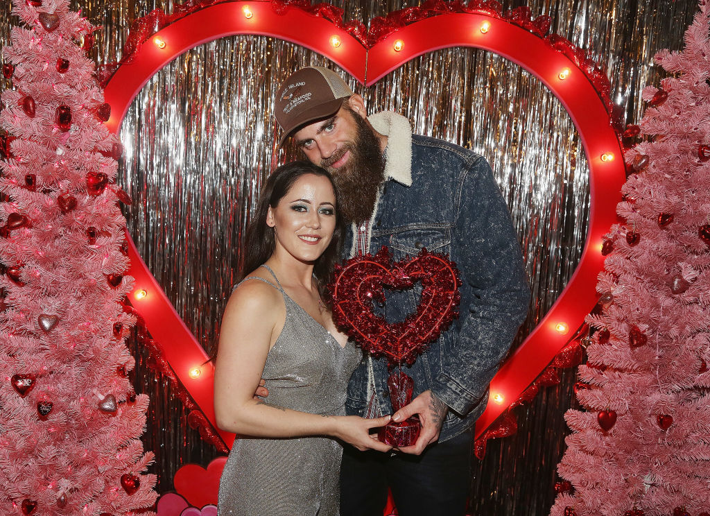 Jenelle Evans and David Eason pose at The Planet Hollywood Valentine's Wonderland 