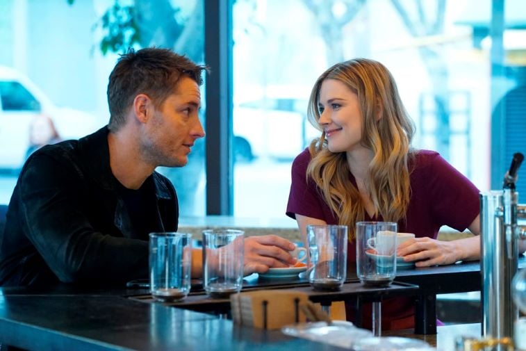 Justin Hartley and Alexandra Breckenrdige