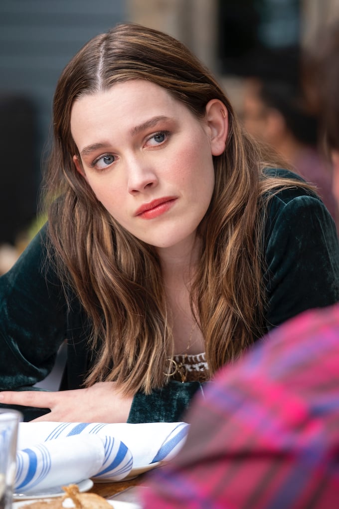 Love Quinn played by Victoria Pedretti in 'YOU.' 