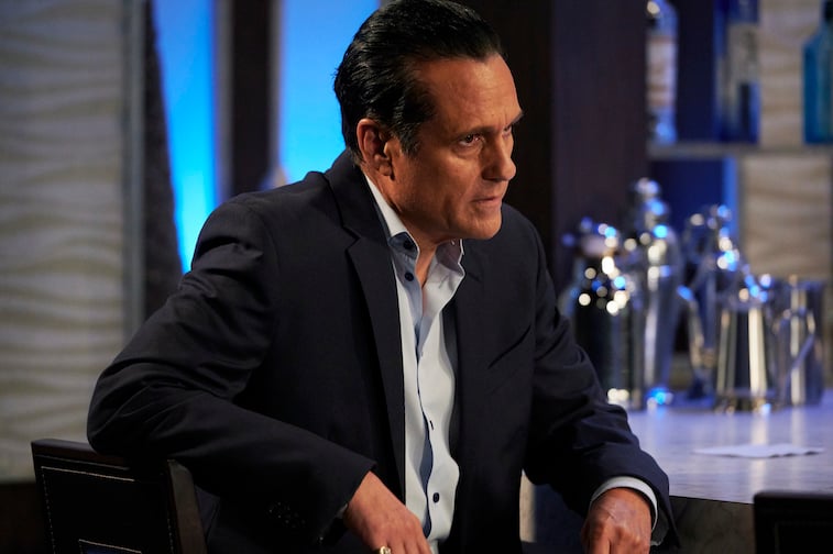 Maurice Benard dans Hôpital général. Hospiral