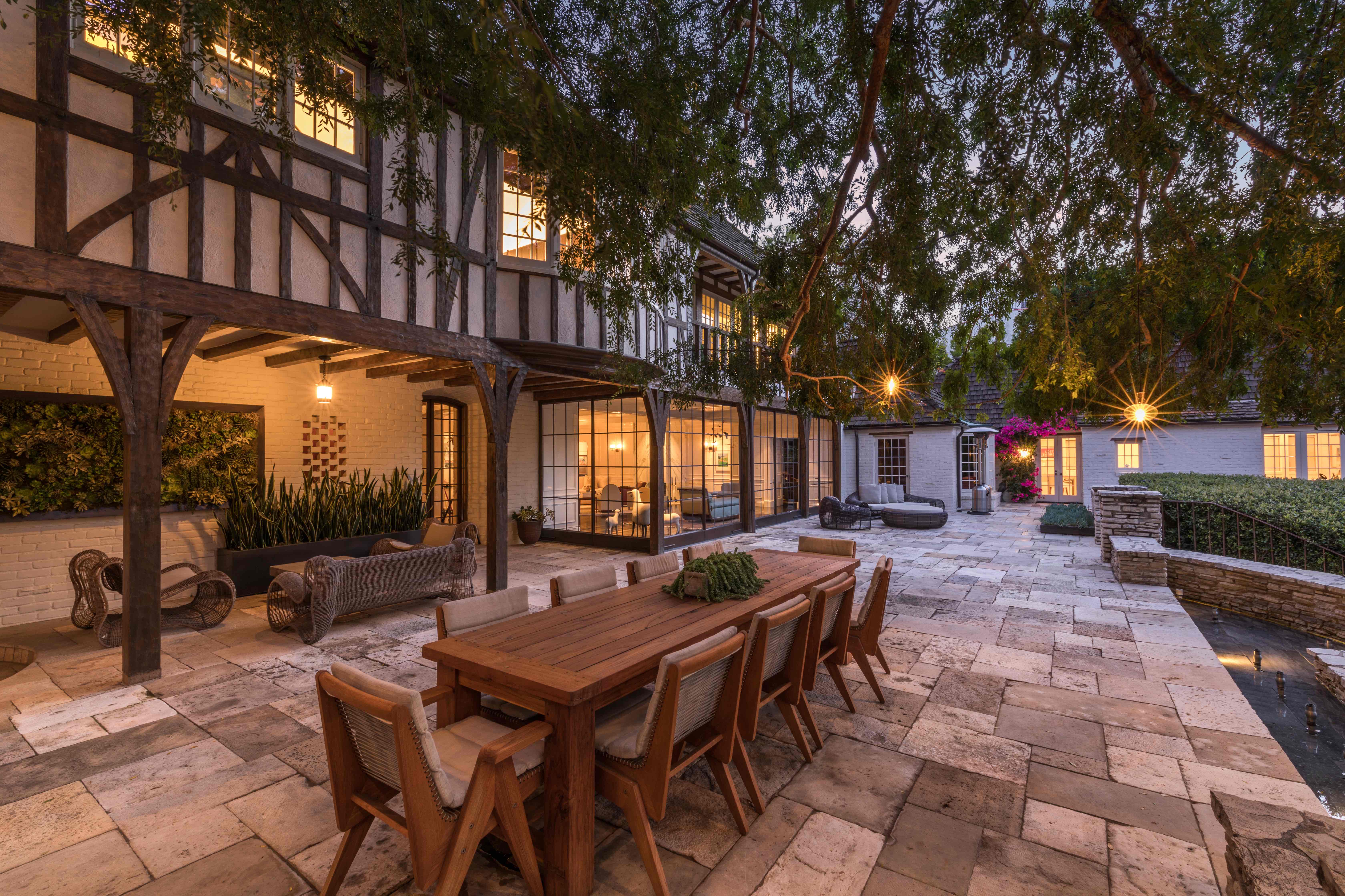 outdoor dining area