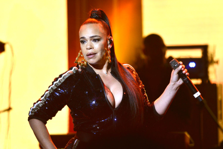 Singer Faith Evans