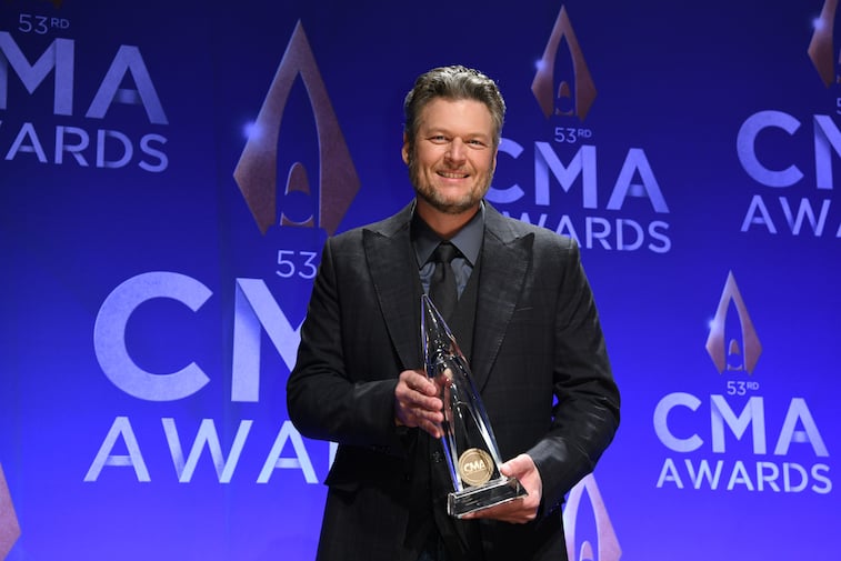 Blake Shelton speaks onstage