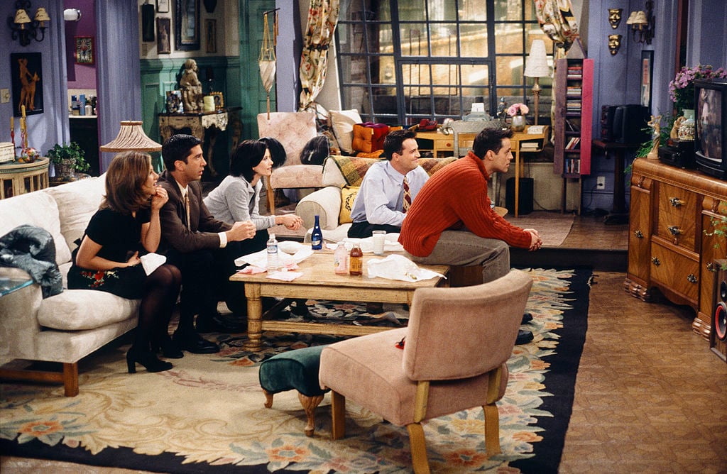 Jennifer Aniston as Rachel Green, David Schwimmer as Ross Geller, Courteney Cox as Monica Geller, Matthew Perry as Chandler Bing and Matt LeBlanc as Joey Tribbiani