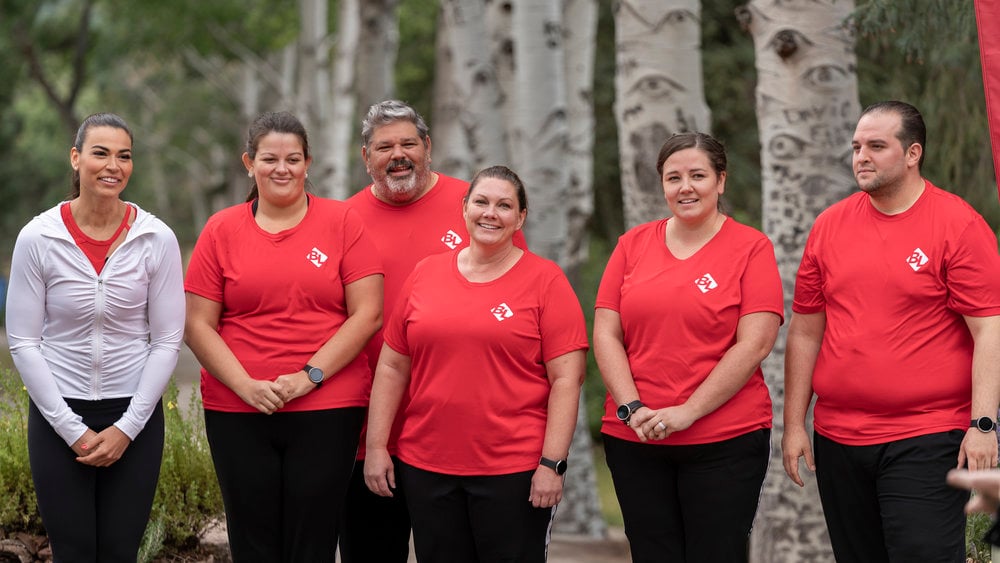 Coach Erica Lugo (l) with 'The Biggest Loser' contestants from her Red Team: Katarina Bouton, Jim Dibattista, Teri Aguiar, Kristi Mccart, and Domenico Brugellis 