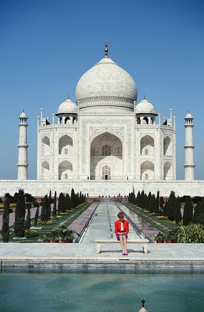 Princess Diana at Taj Mahal