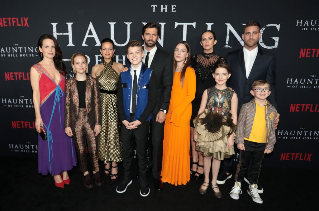 Elizabeth Reaser, Lulu Wilson, Carla Gugino, Paxton Singleton, Michiel Huisman, Victoria Pedretti, Kate Siegel, Mckenna Grace, Oliver Jackson-Cohen and Julian Hilliard attend Netflix's "The Haunting of Hill House" Premiere