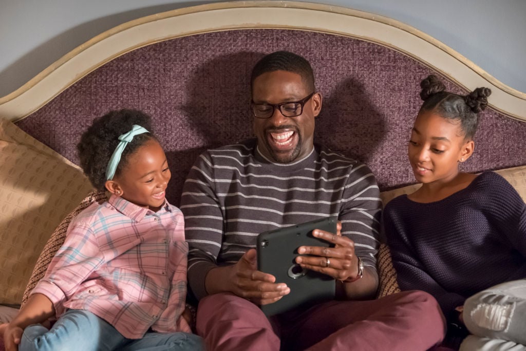 Faithe Herman as Annie, Sterling K. Brown as Randall, Eris Baker as Tess in 'This Is Us' - Season 2