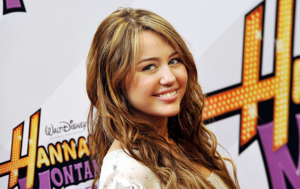 Miley Cyrus on the red carpet for the film 'Hannah Montana - The Movie'