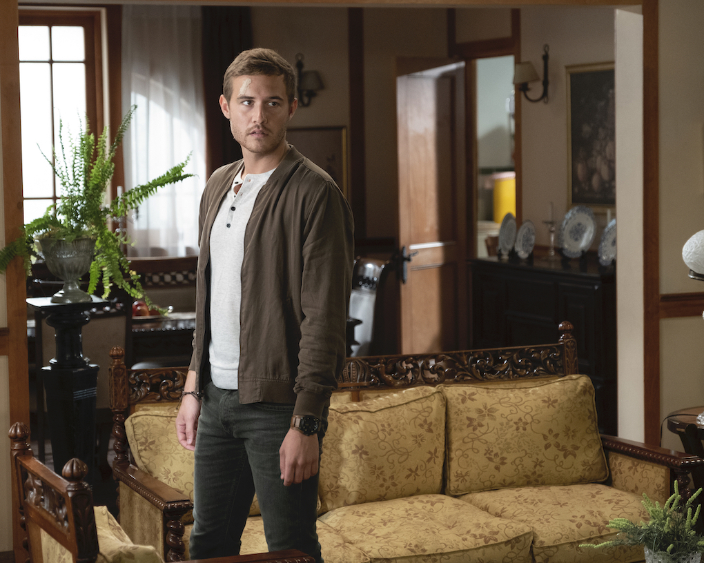 Peter Weber on the set of the telenovela the contestants were making on 'The Bachelor.'