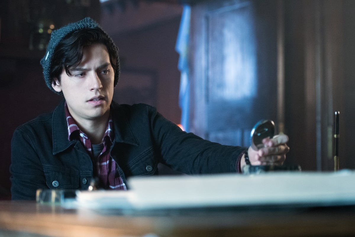 ‘Riverdale’: Fans Think These Villains Are Behind the Voyeuristic Porch Tapes