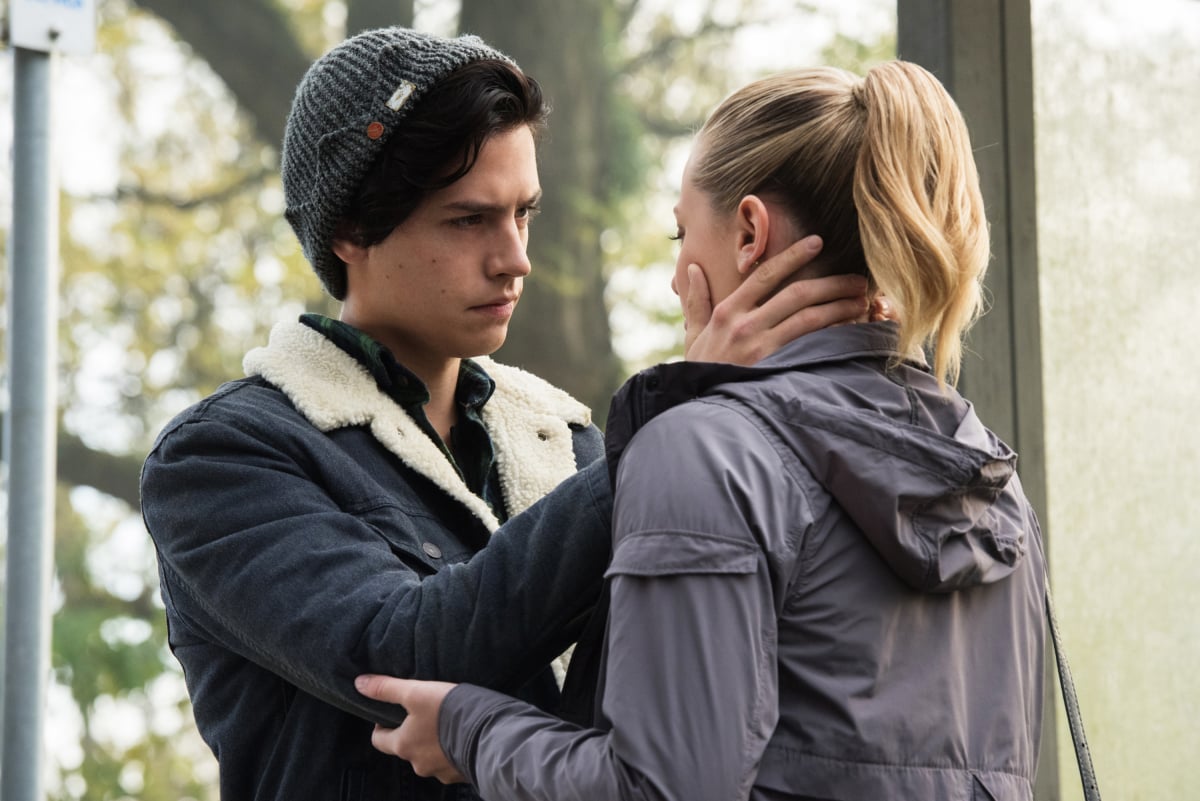 Cole Sprouse and Lili Reinhart - Riverdale
