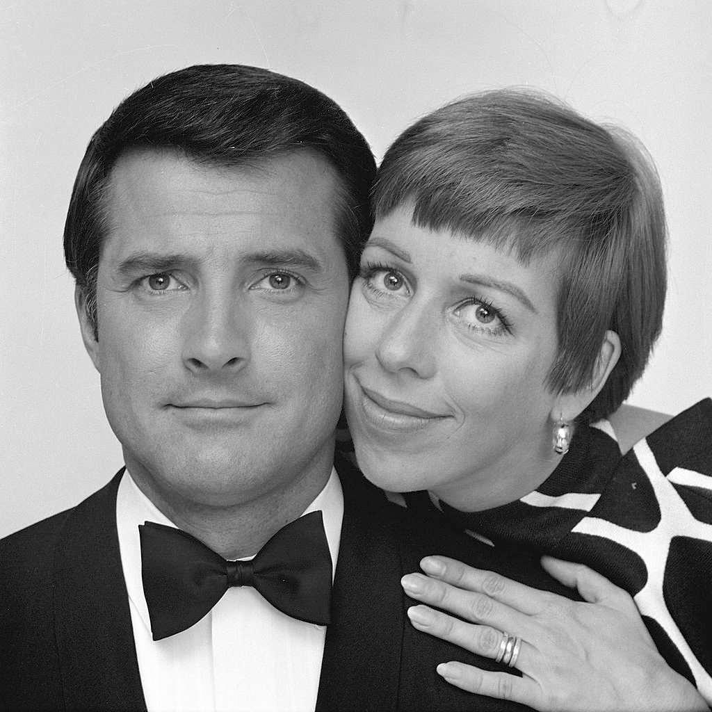 Lyle Waggoner and Carol Burnett